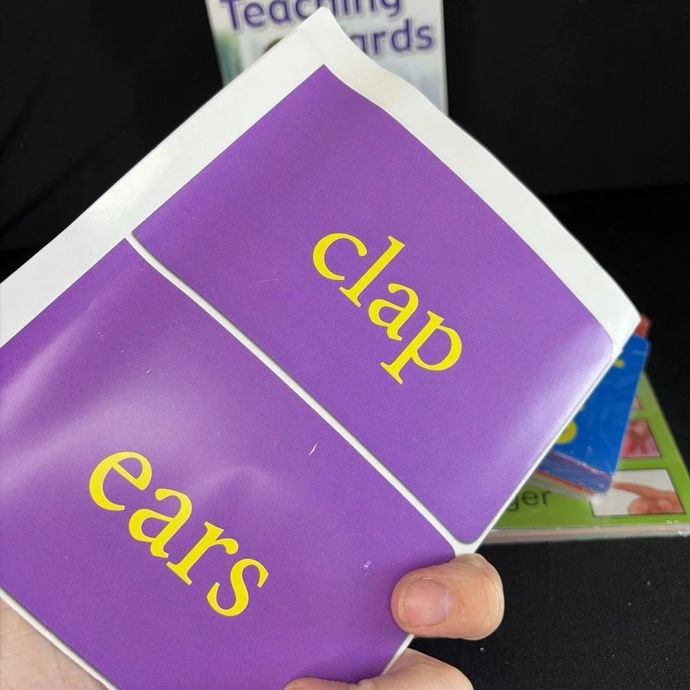 Your Baby Can Learn! Teaching‎ Cards 166 Words Double-Sided by Robert Titzer